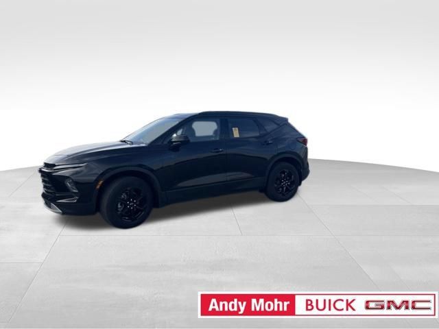 Used 2025 Chevrolet Blazer LT w/ Convenience Package FWD image 15