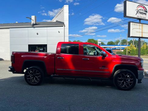 Used 2017 GMC Sierra 1500 SLT AWD/4WD image 3