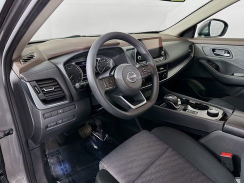 Certified 2023 Nissan Rogue SV image 15