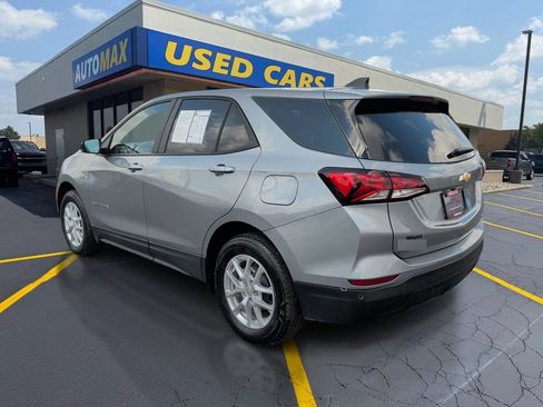 Used 2024 Chevrolet Equinox LS w/ LS Convenience Package AWD/4WD image 7