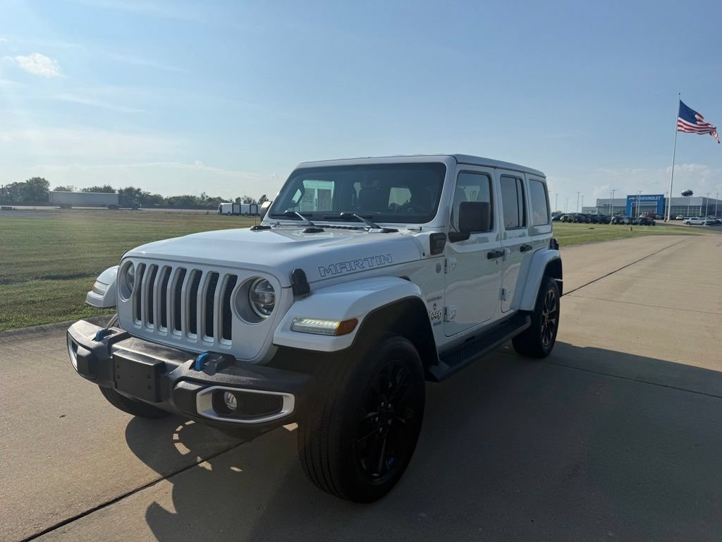 Used 2022 Jeep Wrangler Unlimited Sahara w/ Cold Weather Group AWD/4WD image 10