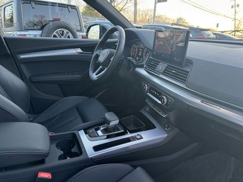 Certified 2024 Audi Q5 2.0T Premium Plus w/ Premium Plus Package image 27
