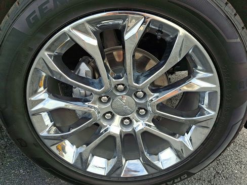 Certified 2023 GMC Sierra 1500 Denali AWD/4WD image 8