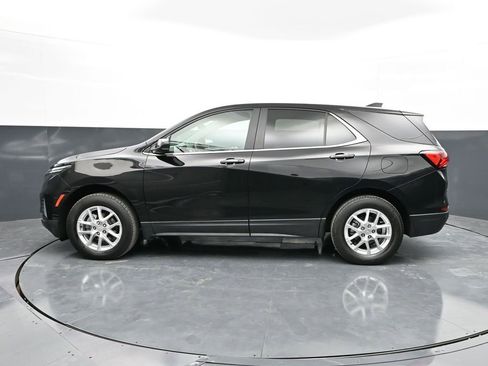 Used 2024 Chevrolet Equinox LT AWD/4WD image 8