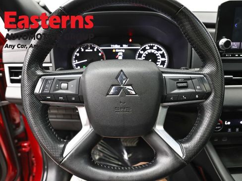 Used 2022 Mitsubishi Outlander SE FWD image 10