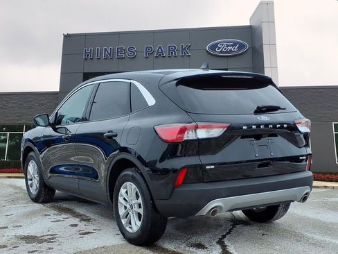 Used 2022 Ford Escape SE w/ Convenience Package image 5