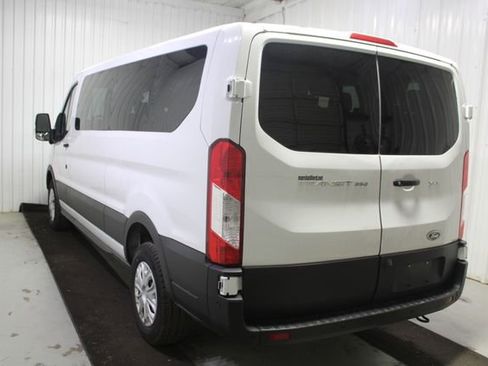 Used 2023 Ford Transit 350 XLT RWD image 4