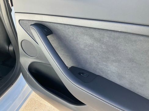 Used 2023 Tesla Model 3 Standard Range image 59