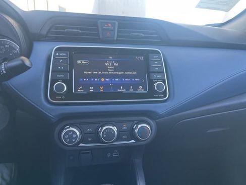 Used 2025 Nissan Versa SV w/ Trunk Package image 16