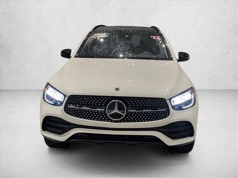 Certified 2022 Mercedes-Benz GLC 300 4MATIC image 2