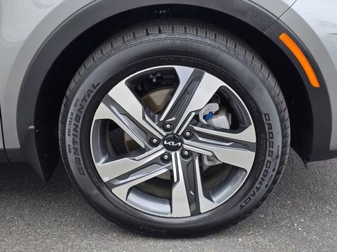Certified 2023 Kia Sorento SX Prestige AWD/4WD image 11