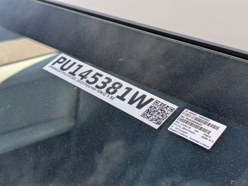 Certified 2023 Hyundai Ioniq 5 SE image 32