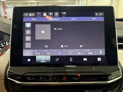 New 2026 Jeep Compass Limited AWD/4WD image 29