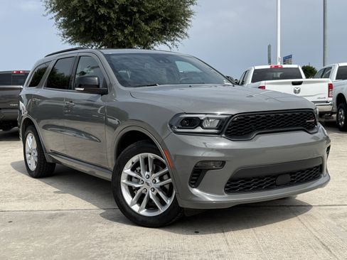 Used 2023 Dodge Durango GT AWD/4WD image 2