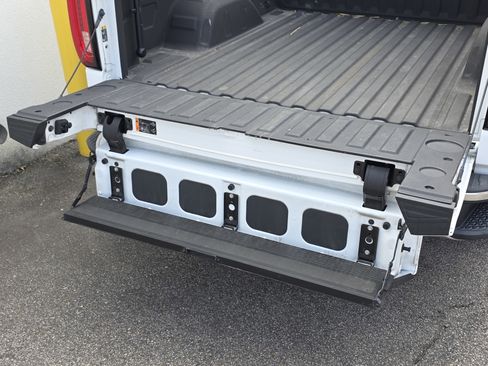 Used 2020 GMC Sierra 1500 SLT w/ SLT Premium Plus Package image 33