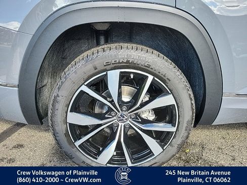 New 2026 Volkswagen Atlas SEL Premium R-Line image 17