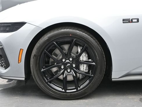 New 2025 Ford Mustang GT image 30