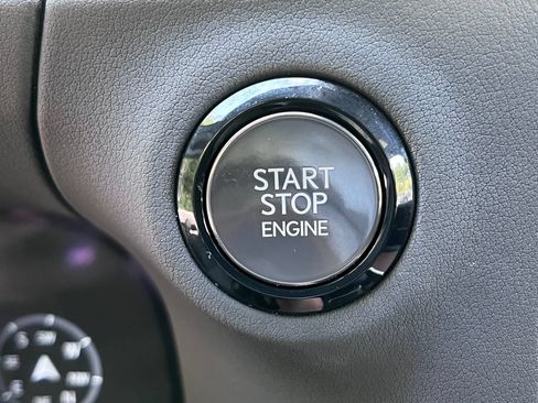 Used 2024 Lexus GX 550 w/ Accessory Package (2T) AWD/4WD image 31