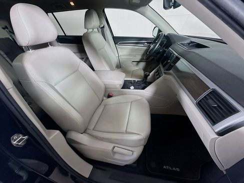Used 2019 Volkswagen Atlas SE w/ Panoramic Sunroof Package AWD/4WD image 31