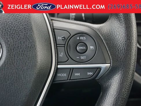 Used 2024 Toyota Camry LE FWD image 23