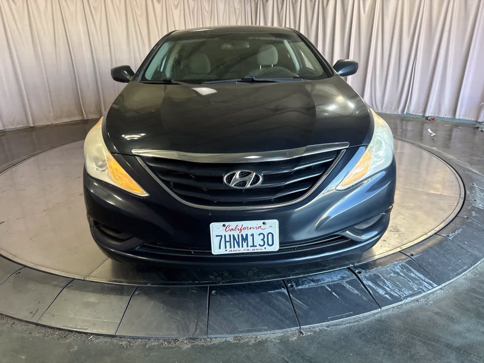 Used 2013 Hyundai Sonata GLS FWD image 2