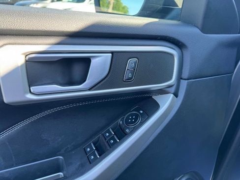 Used 2023 Ford Explorer XLT w/ Equipment Group 202A AWD/4WD image 20