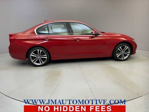 Used 2017 BMW 330i xDrive Sedan AWD/4WD image 6