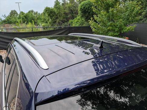 Certified 2023 Volkswagen Tiguan SE w/ Panoramic Sunroof Package FWD image 22
