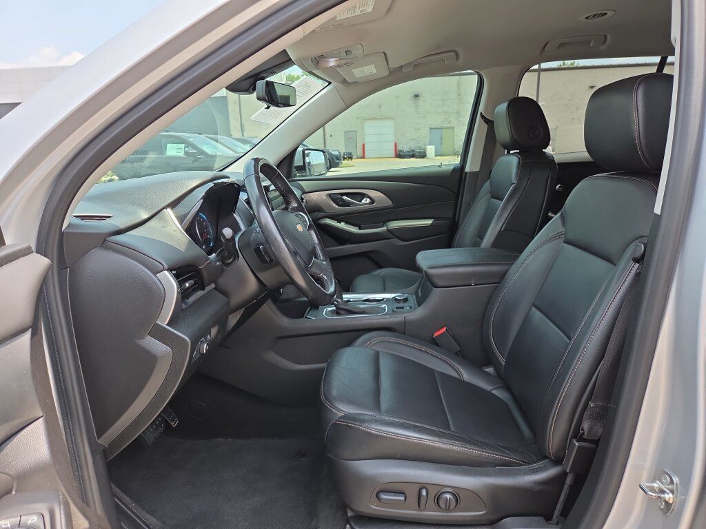 Used 2018 Chevrolet Traverse LT FWD image 10