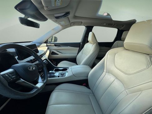 Used 2024 INFINITI QX60 Luxe w/ Cargo Package FWD image 4