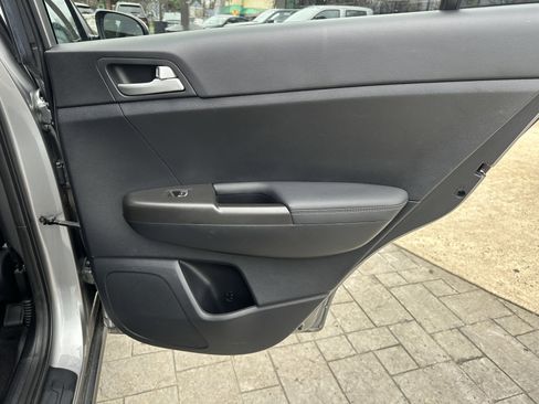 Used 2021 Kia Sportage LX image 25