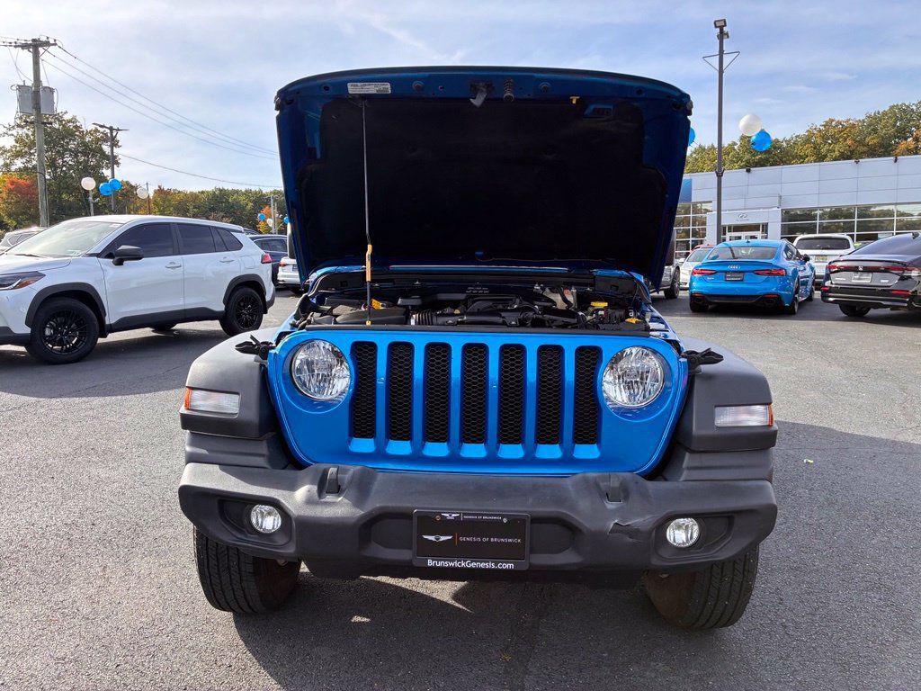 Used 2021 Jeep Wrangler Unlimited Sport w/ Sun And Sound Package AWD/4WD image 10