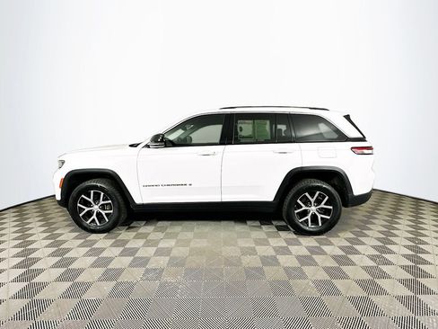 Certified 2023 Jeep Grand Cherokee Limited AWD/4WD image 7