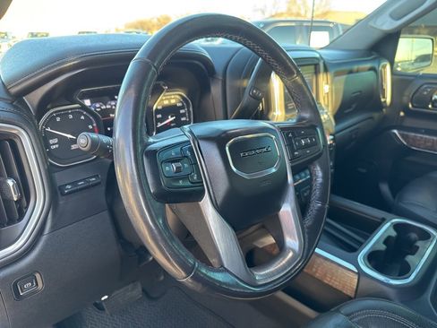 Used 2020 GMC Sierra 1500 Denali w/ Technology Package image 18