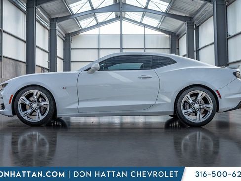 Used 2019 Chevrolet Camaro SS image 2