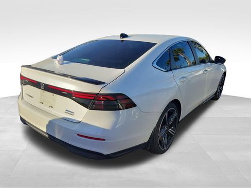 Used 2023 Honda Accord Sport image 13