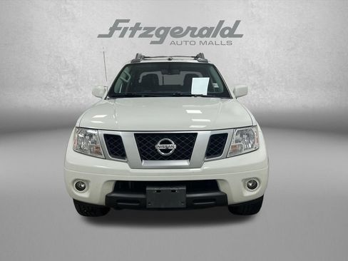 Used 2020 Nissan Frontier 4x4 Crew Cab image 11