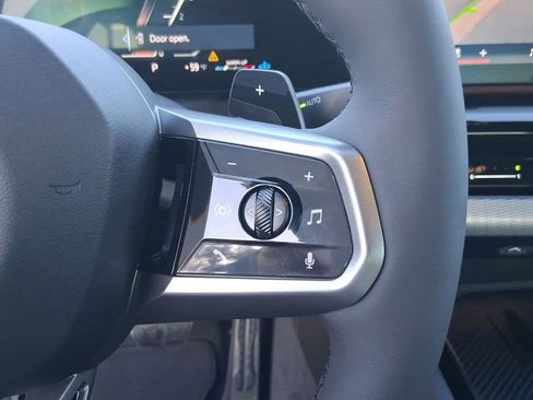 Used 2026 BMW 530i w/ M Sport Package RWD image 22