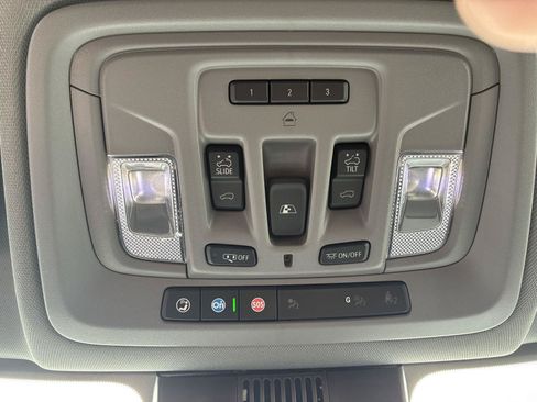 Used 2025 GMC Sierra 2500 Denali AWD/4WD image 49