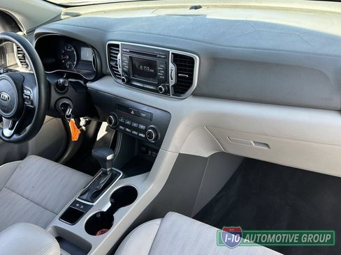 Used 2017 Kia Sportage LX FWD image 12