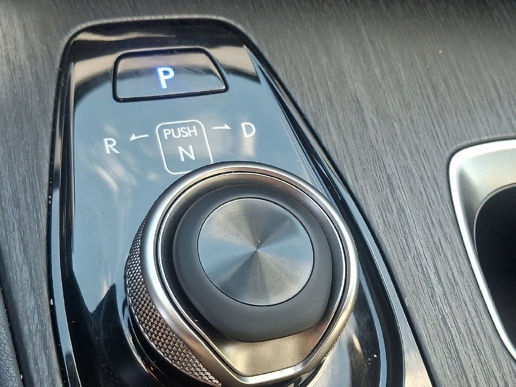 Used 2026 Lexus RZ 450e AWD w/ Technology Package image 16