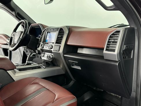 Used 2019 Ford F150 Platinum w/ Technology Package image 43