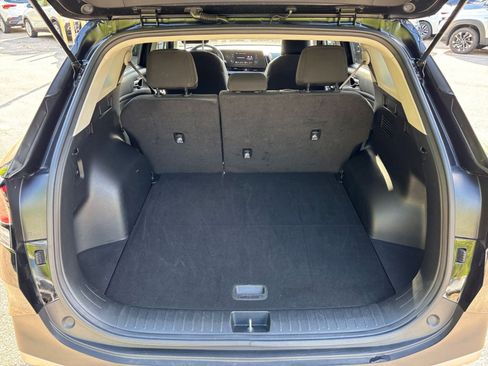 Used 2025 Kia Sportage LX FWD image 27