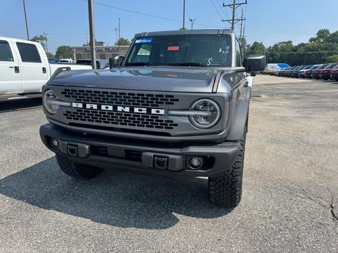 Used 2025 Ford Bronco Badlands AWD/4WD image 5