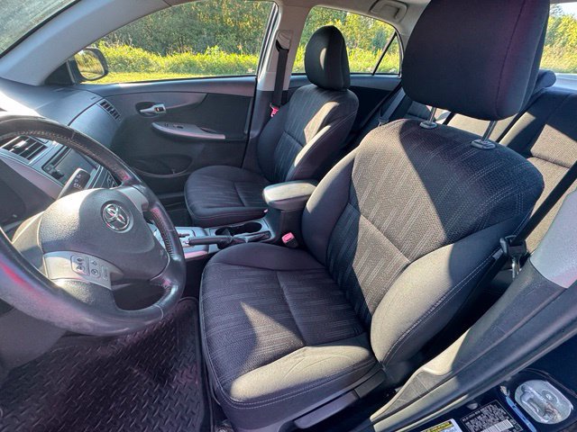 Used 2013 Toyota Corolla S w/ Premium Pkg FWD image 13