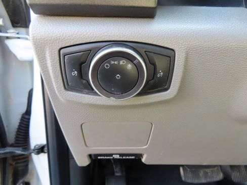 Used 2019 Ford F350 XL w/ Power Equipment Group AWD/4WD image 32