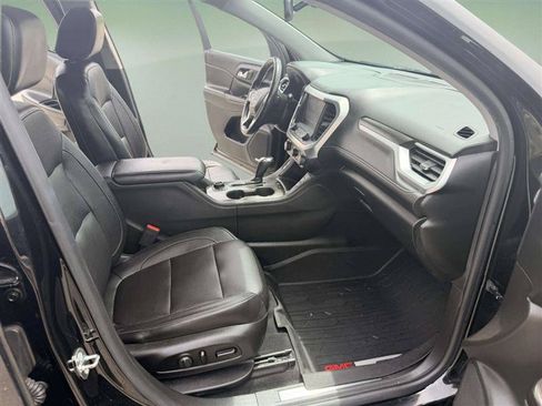 Used 2017 GMC Acadia SLT w/ LPO, Floor Liner Package AWD/4WD image 26