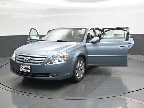 Used 2007 Toyota Avalon Touring FWD image 44