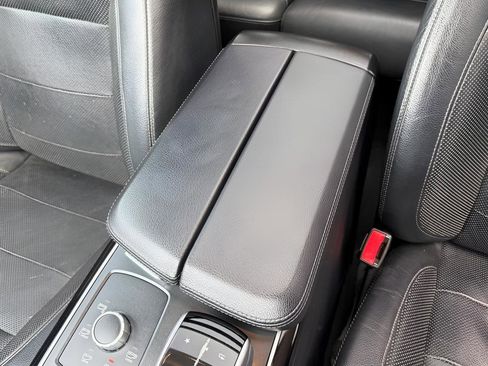 Used 2018 Mercedes-Benz GLE 43 AMG 4MATIC image 47