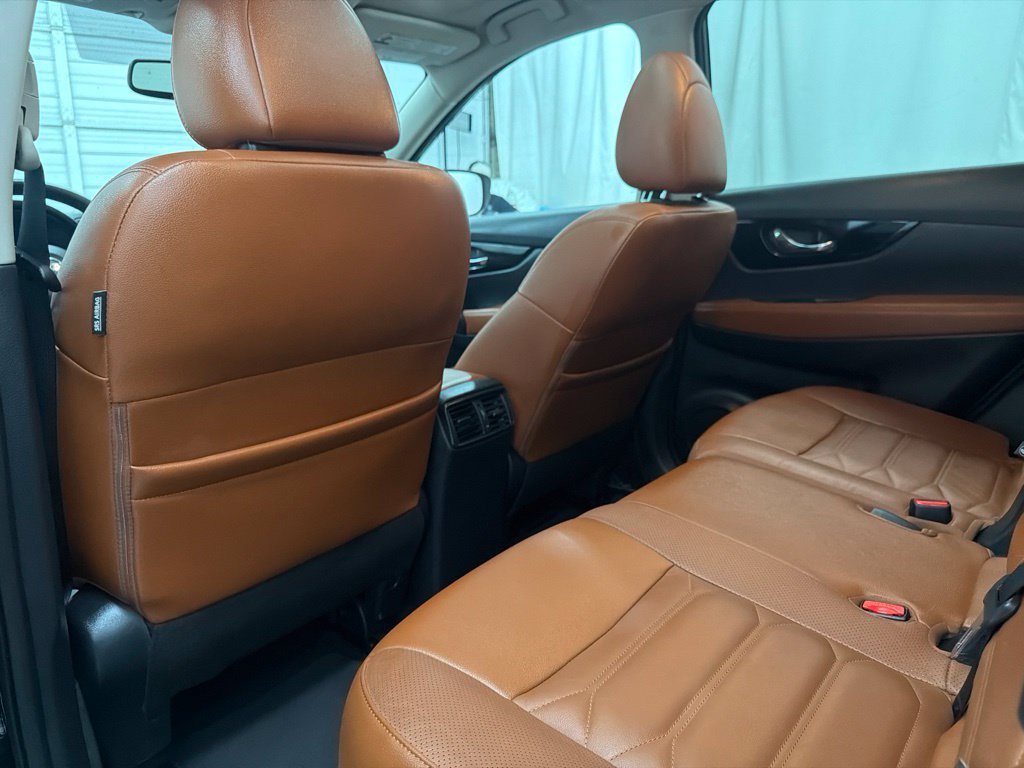 Used 2019 Nissan Rogue SL w/ Premium Package AWD/4WD image 22